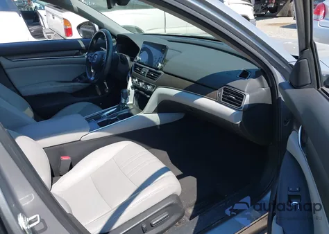 2018 Honda Accord Ex-L z USA, uszkodzony, nr VIN 1HGCV1F5XJA068066